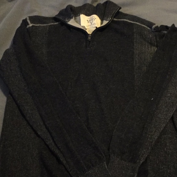 Black and cream men’s Authentic Goods sweater - Picture 1 of 4